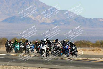 media/Jan-16-2022-CVMA (Sun) [[7f3d92989d]]/Race 2 Supersport Middleweight/